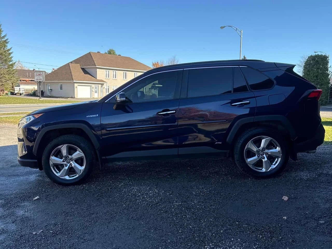Toyota Rav4 * Hybrid Limited * AWD * CARFAX *  | Mobile.bg � ����������� 3