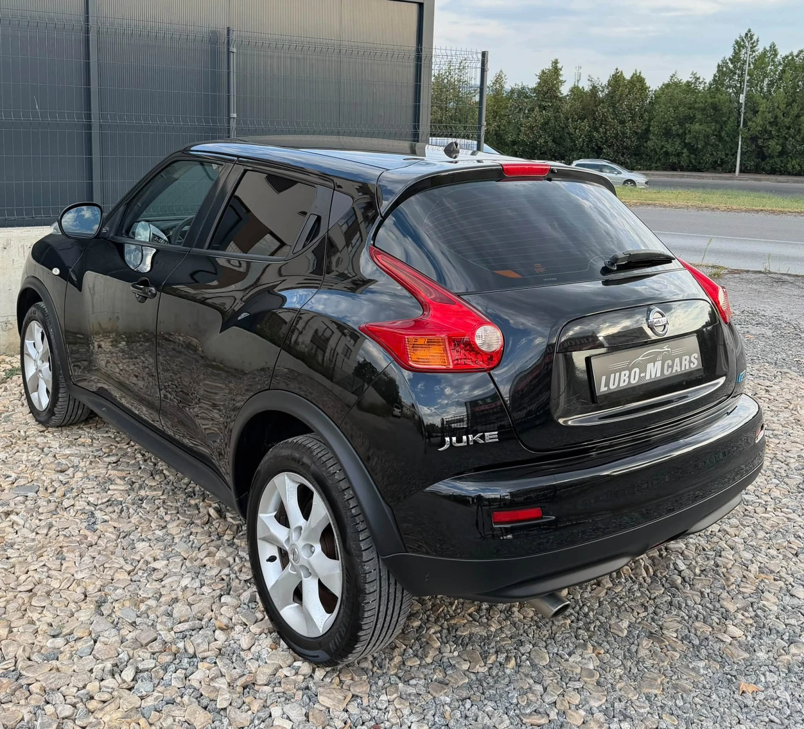 Nissan Juke 1.5DCI/110, снимка 6 - Автомобили и джипове - 56594790