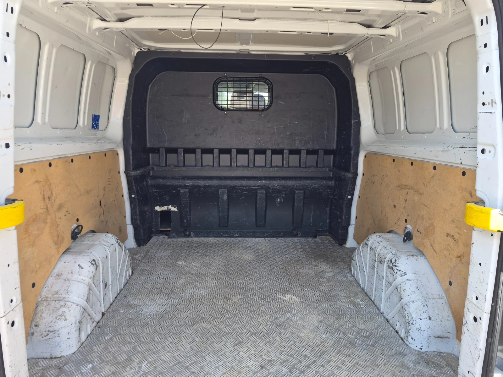 Ford Transit Custom 2.0 TDCI, снимка 9 - Бусове и автобуси - 55232339