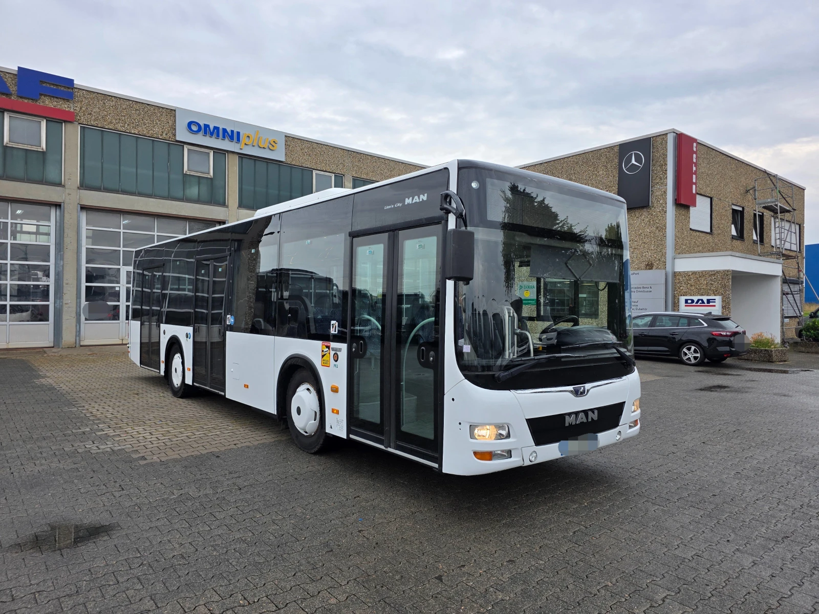 Man Lion S Classic MAN Lion's City 24+ 1 седящи(59 правостоящи) м