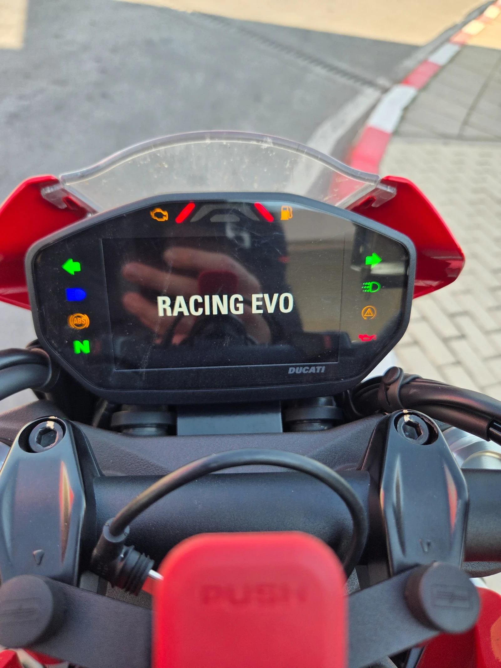 Ducati Monster Plus 937 | Mobile.bg   11