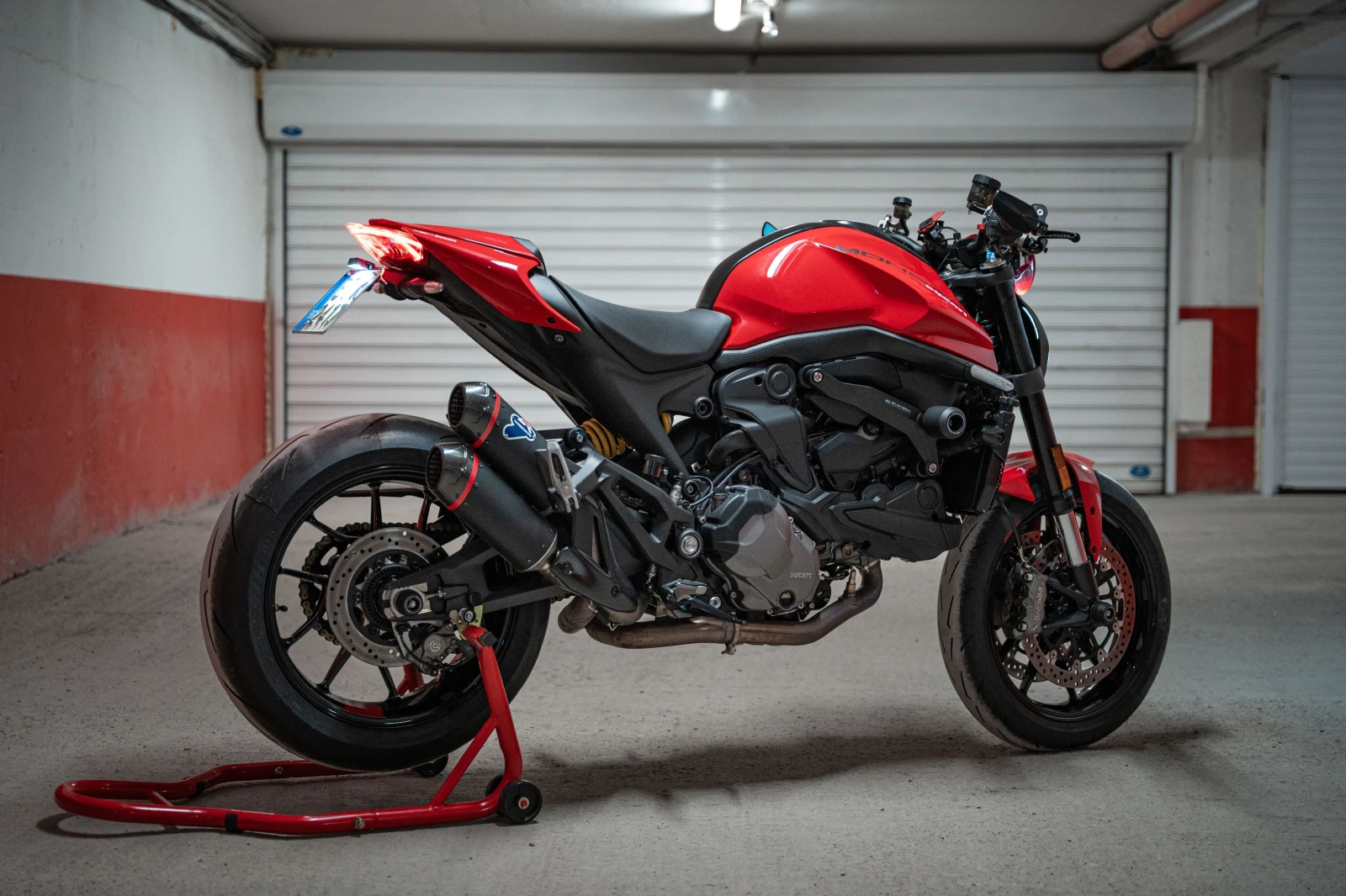 Ducati Monster Plus 937, снимка 5 - Мотоциклети и мототехника - 51461057