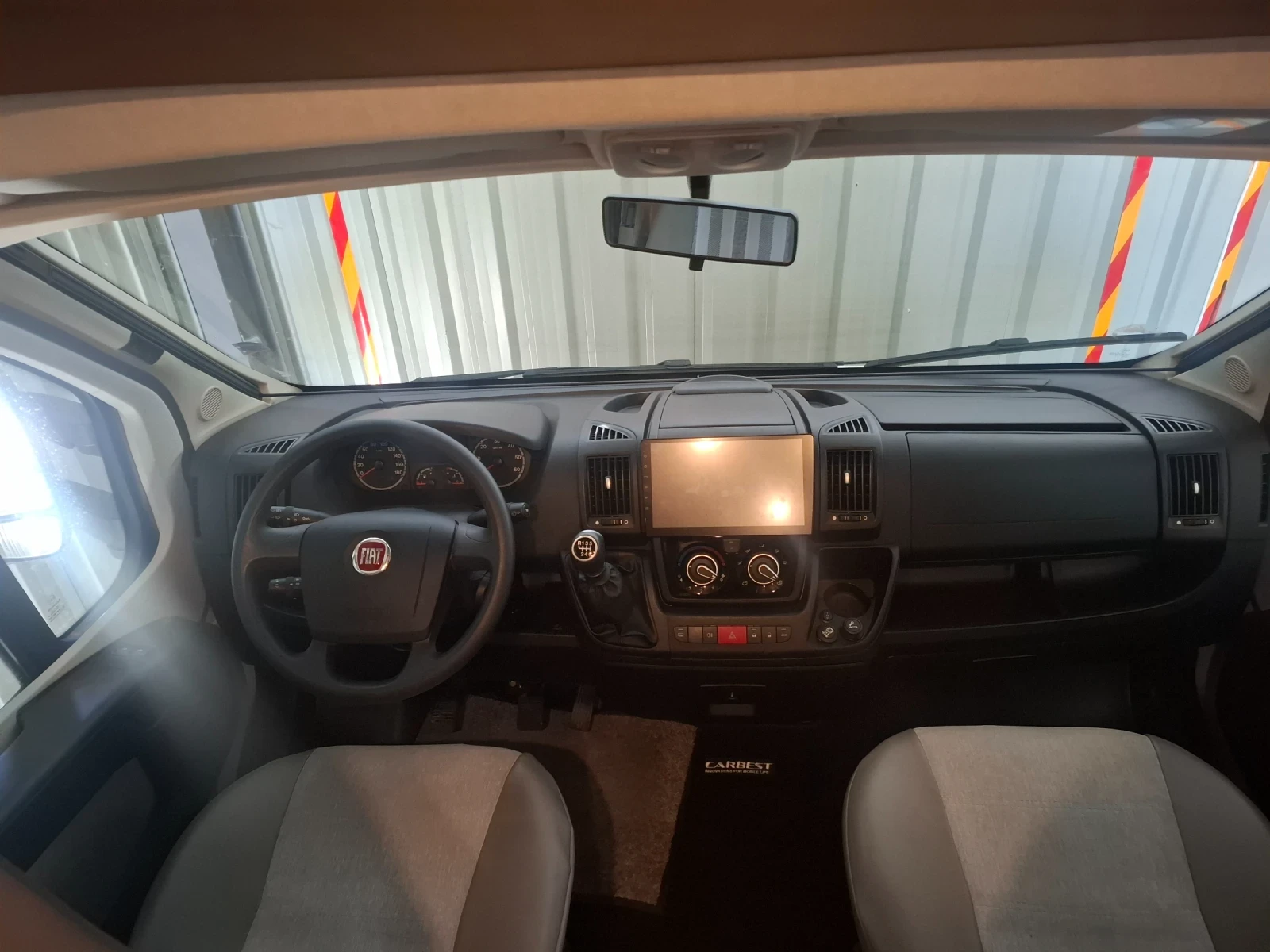 Кемпер Knaus SKY WAVE 650MF, снимка 10 - Каравани и кемпери - 56056943