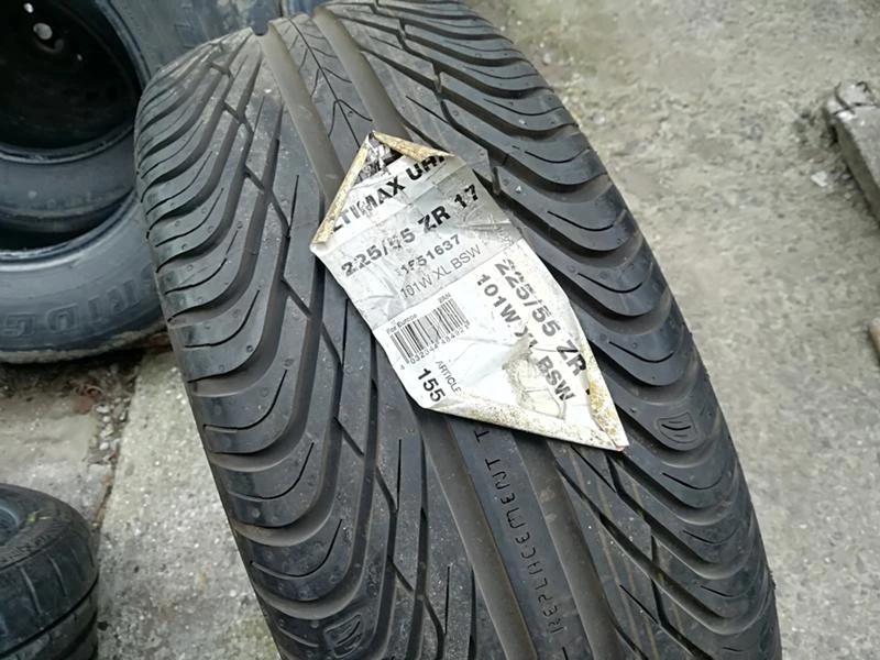 Гуми Летни 225/55R17, снимка 2 - Гуми и джанти - 22708572