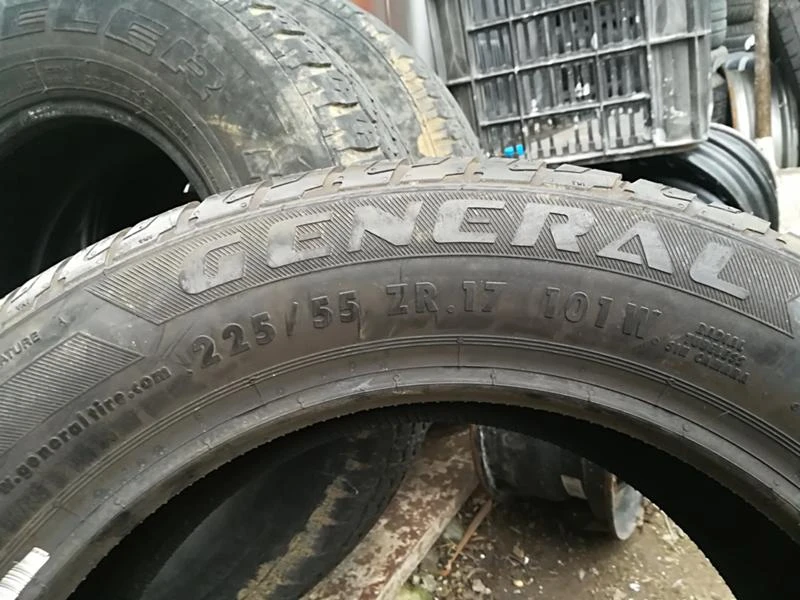 Гуми Летни 225/55R17, снимка 5 - Гуми и джанти - 22708572