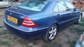 Mercedes-Benz C 220 CDI, снимка 3