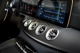 Mercedes-Benz AMG GT 63s, снимка 11