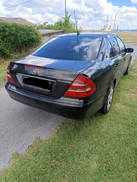Mercedes-Benz E 200, снимка 5