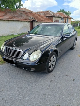 Mercedes-Benz E 200, снимка 3