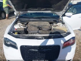 Chrysler 300c 3.6 Touring L - 31800 лв. - 56472548 16