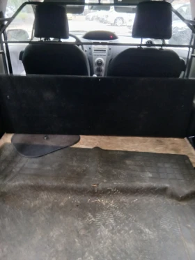 Toyota Yaris - 2300 € / 4498.41 лв. - 29934283 5