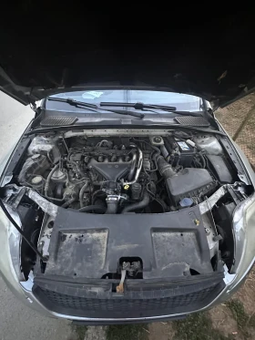 Ford Mondeo MK4 Titanium 2.0 TDCi - 1100 € - 53411610 17