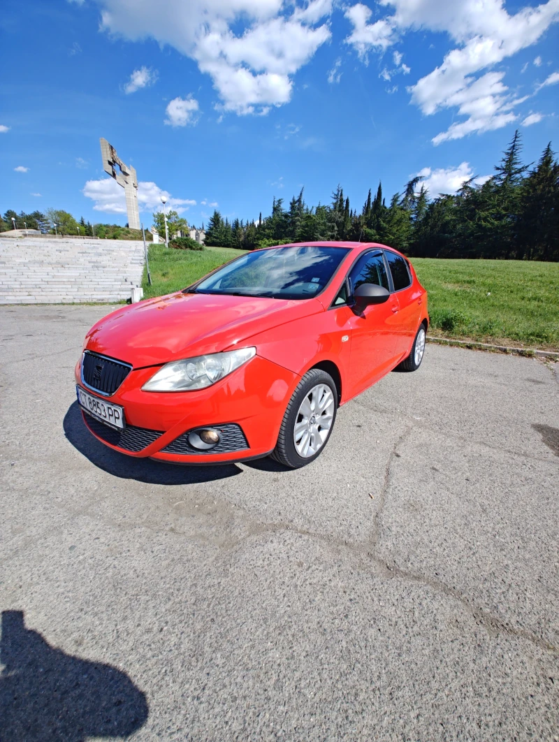 Seat Ibiza, снимка 1 - Автомобили и джипове - 47968158