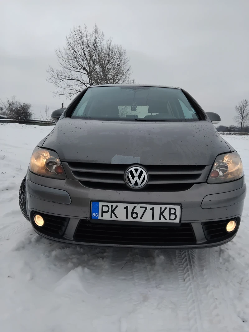 VW Golf Plus 2.0ТDI, снимка 3 - Автомобили и джипове - 49432647