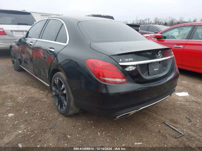 Mercedes-Benz C 300 2016 MERCEDES-BENZ C 300 4MATIC/LUXURY, снимка 3 - Автомобили и джипове - 48797550