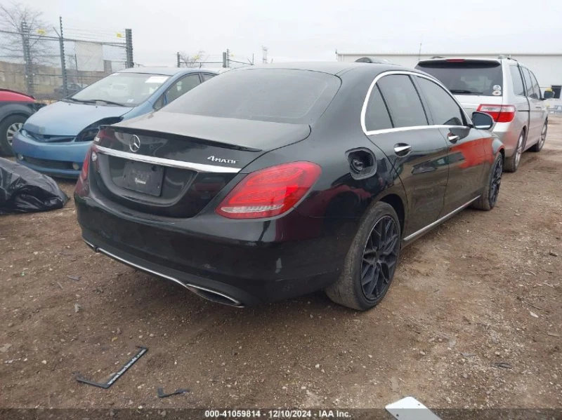 Mercedes-Benz C 300 2016 MERCEDES-BENZ C 300 4MATIC/LUXURY, снимка 4 - Автомобили и джипове - 48797550