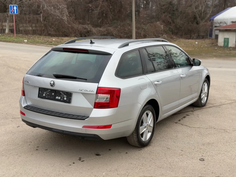 Skoda Octavia 2.0TDI DSG, снимка 4 - Автомобили и джипове - 49060275