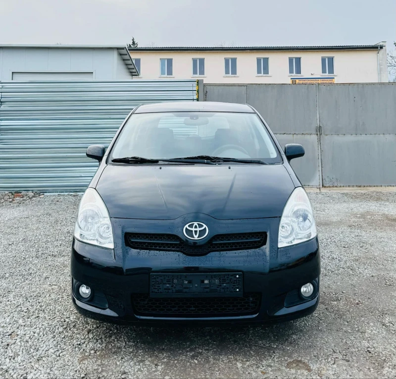 Toyota Corolla verso D4D, снимка 2 - Автомобили и джипове - 49167779