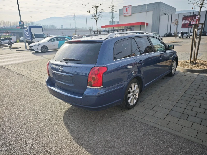 Toyota Avensis, снимка 6 - Автомобили и джипове - 52776540