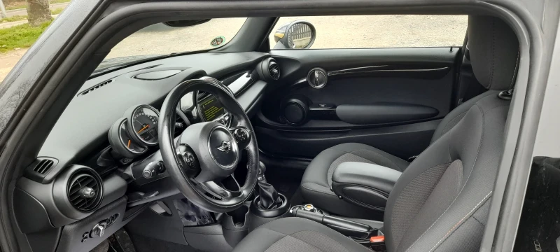 Mini One Купе, снимка 7 - Автомобили и джипове - 52856943