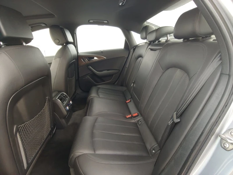 Audi A6 * АВТО КРЕДИТ* ЦЕНА ДО БГ * СЕРВИЗНА ИСТОРИЯ * , снимка 14 - Автомобили и джипове - 52914108