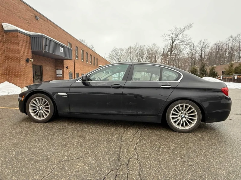 BMW 535 XDRIVE * 8ZF * ПОДГРЕВ НА ВСИЧКИ СЕДАЛКИ * , снимка 3 - Автомобили и джипове - 53344983