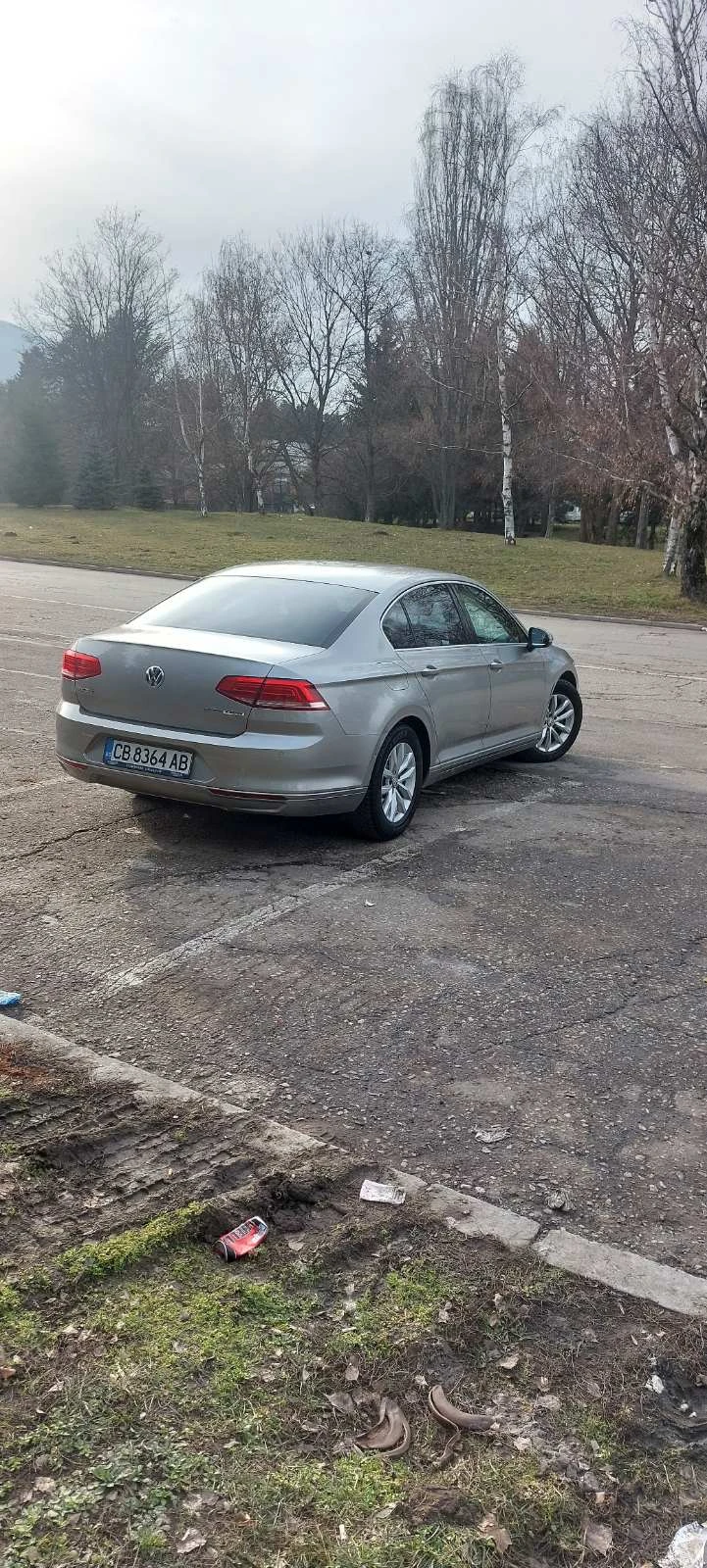 VW Passat, снимка 4 - Автомобили и джипове - 49212229