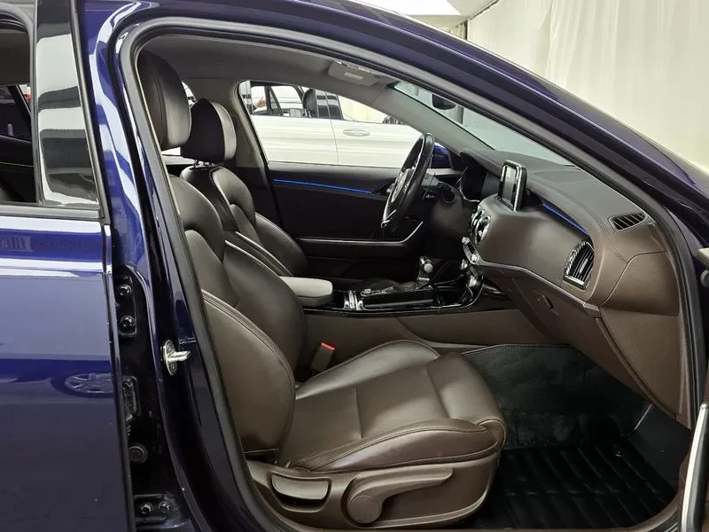Kia Stinger | Mobile.bg � ����������� 11
