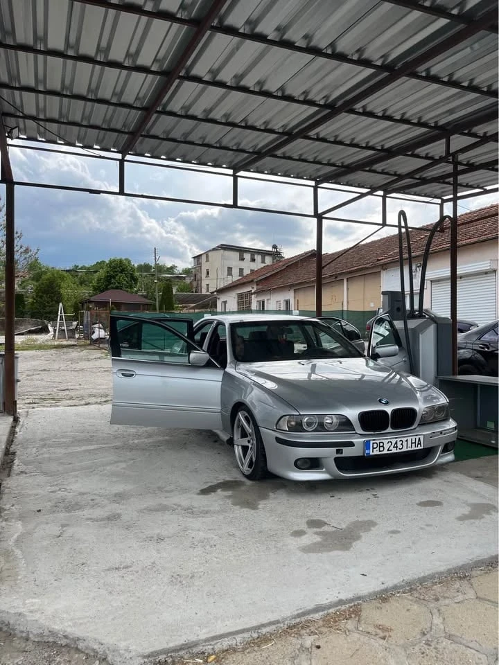 BMW 530, снимка 6 - Автомобили и джипове - 55428506