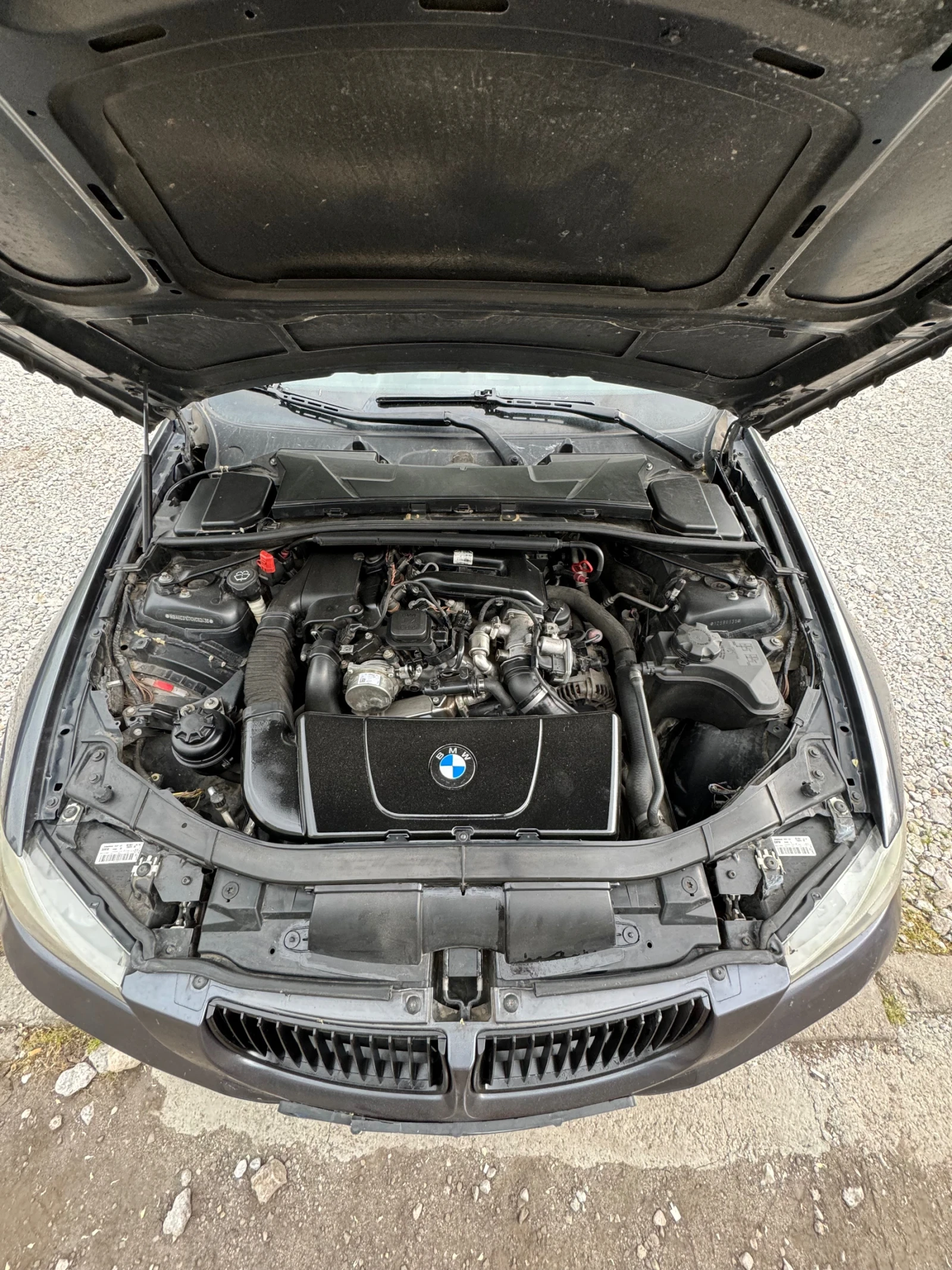 BMW 320 320d - изображение 6