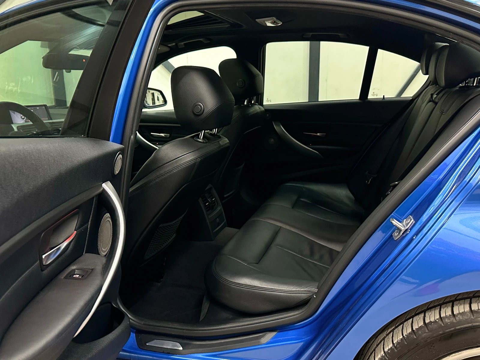 BMW 328 * ПОДГРЕВ* RWD* M PACK* , снимка 17 - Автомобили и джипове - 50272085