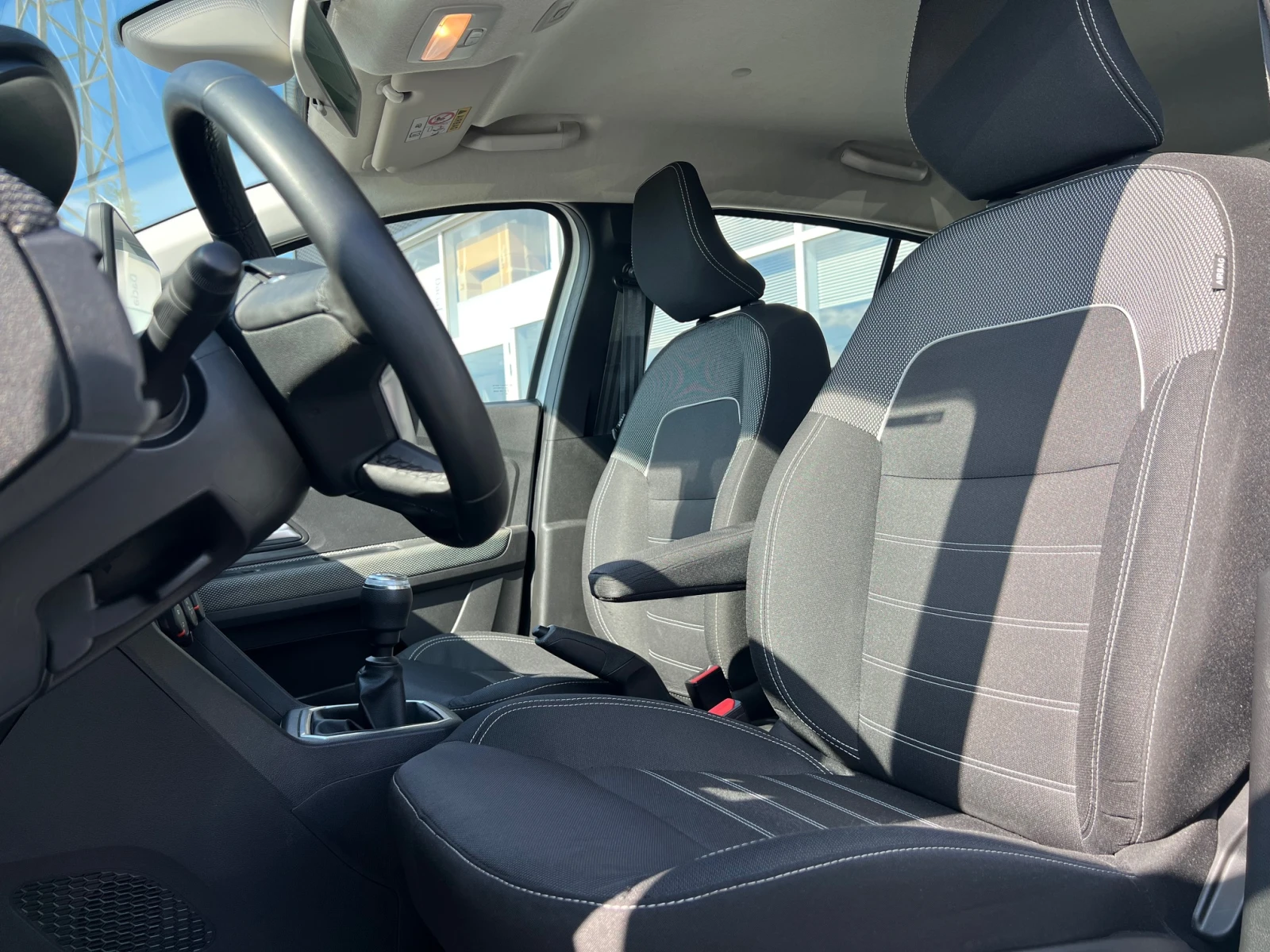Dacia Sandero 1.0 TCe /100 к.с. Бензин/Газ - изображение 10