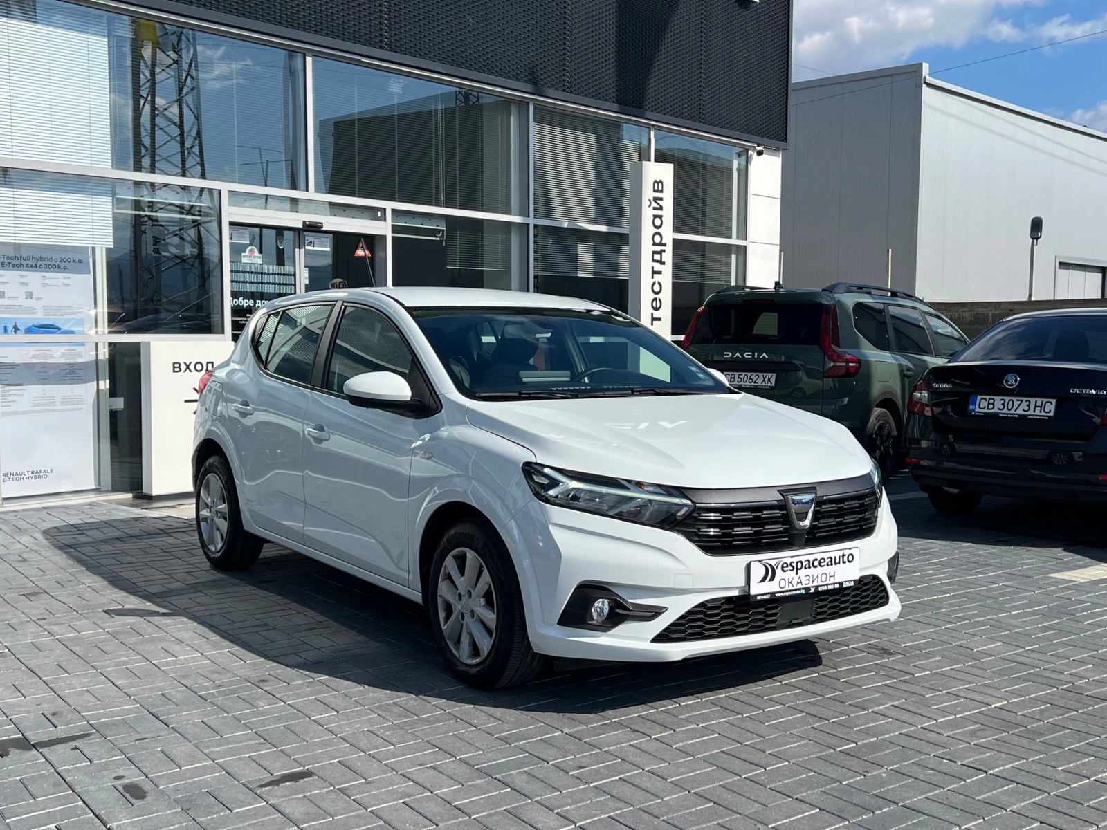 Dacia Sandero 1.0 TCe /100 к.с. Бензин/Газ - изображение 3