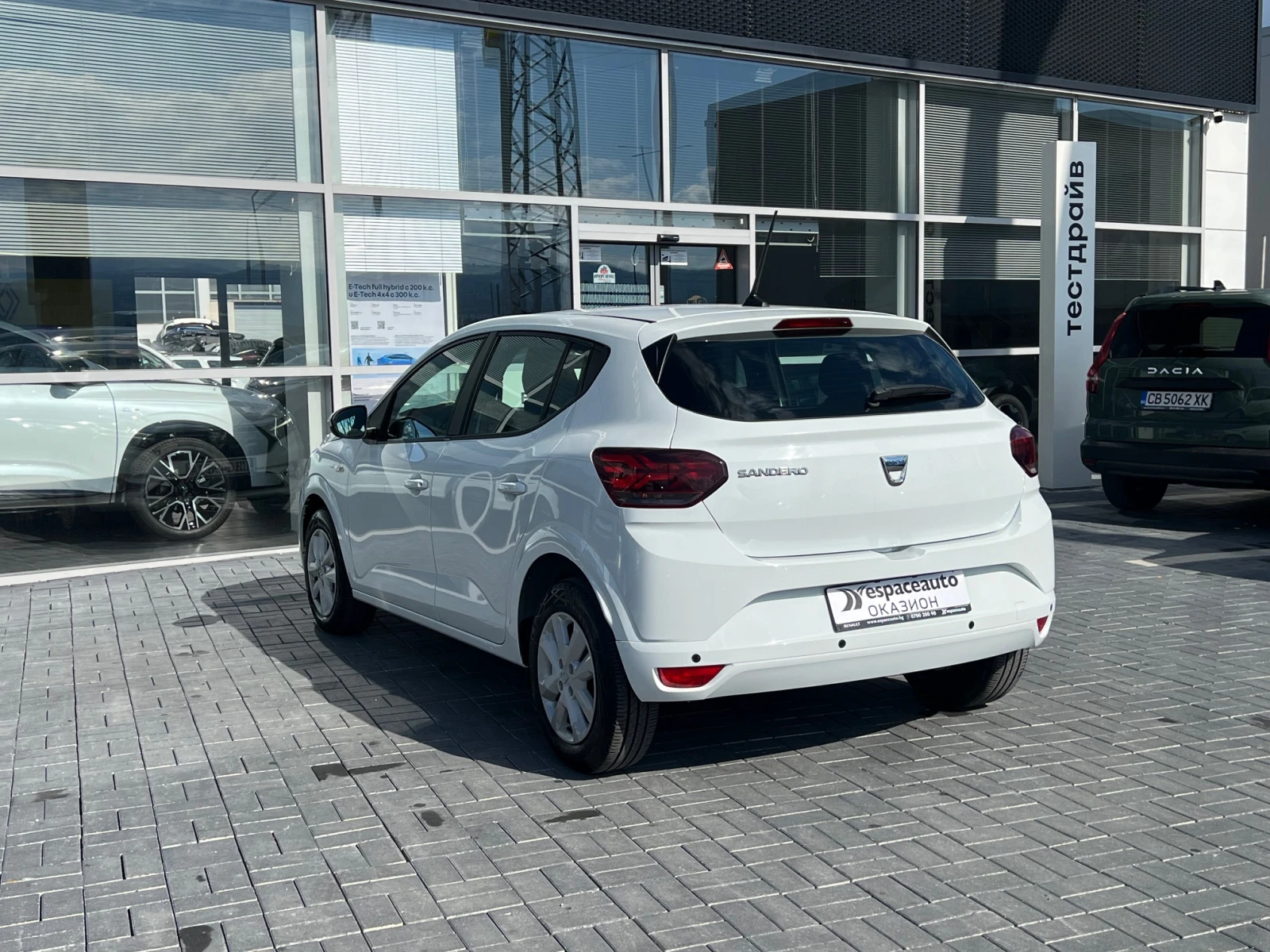 Dacia Sandero 1.0 TCe /100 к.с. Бензин/Газ - изображение 6