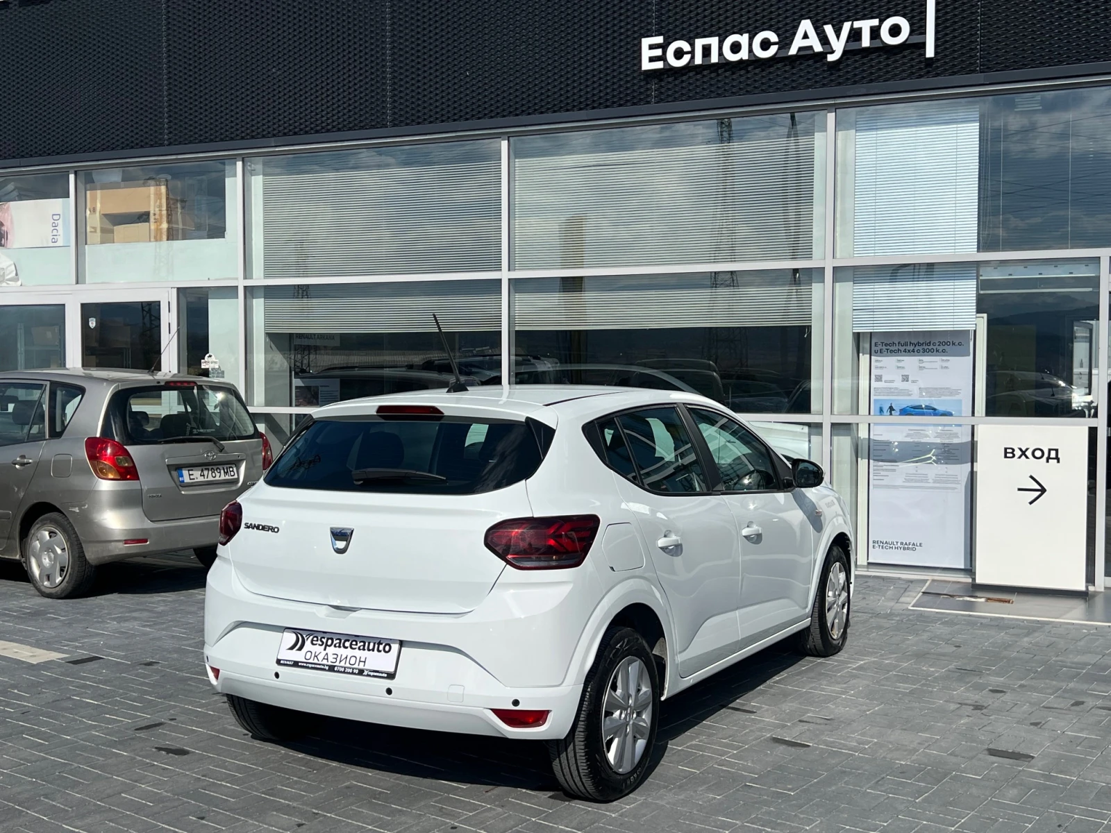 Dacia Sandero 1.0 TCe /100 к.с. Бензин/Газ - изображение 4