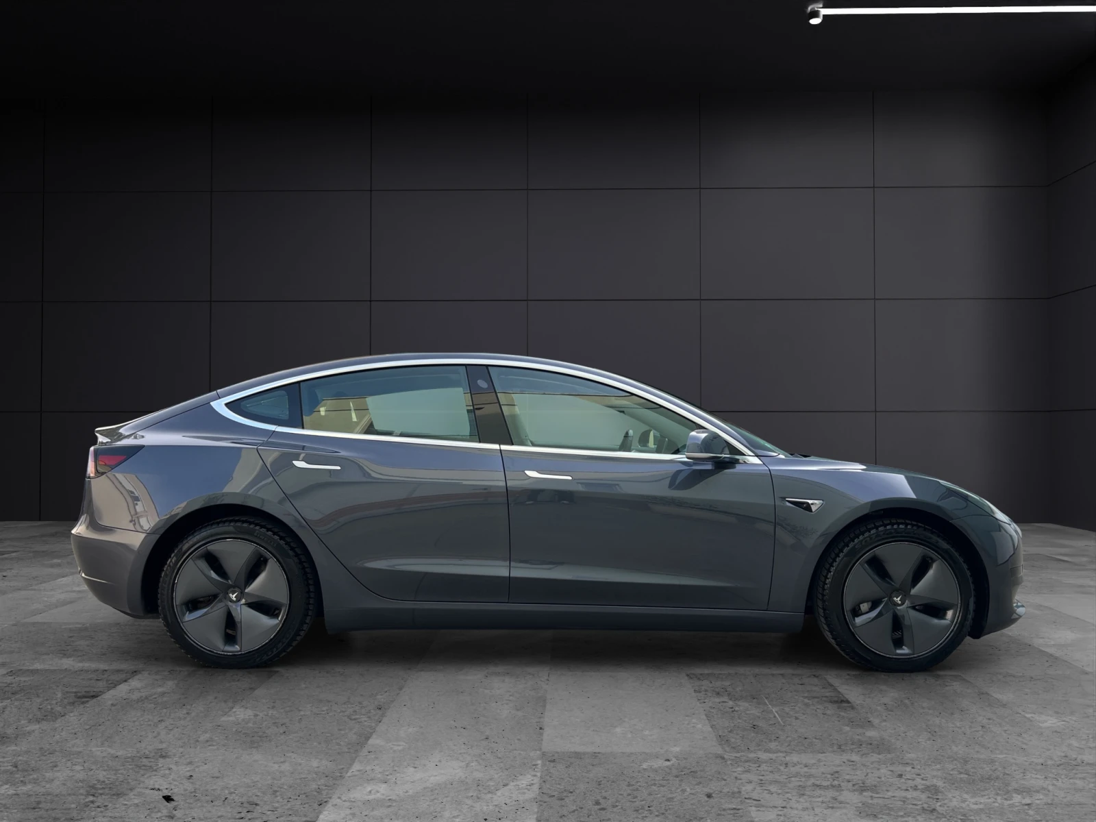 Tesla Model 3 Standard Range Plus - изображение 7