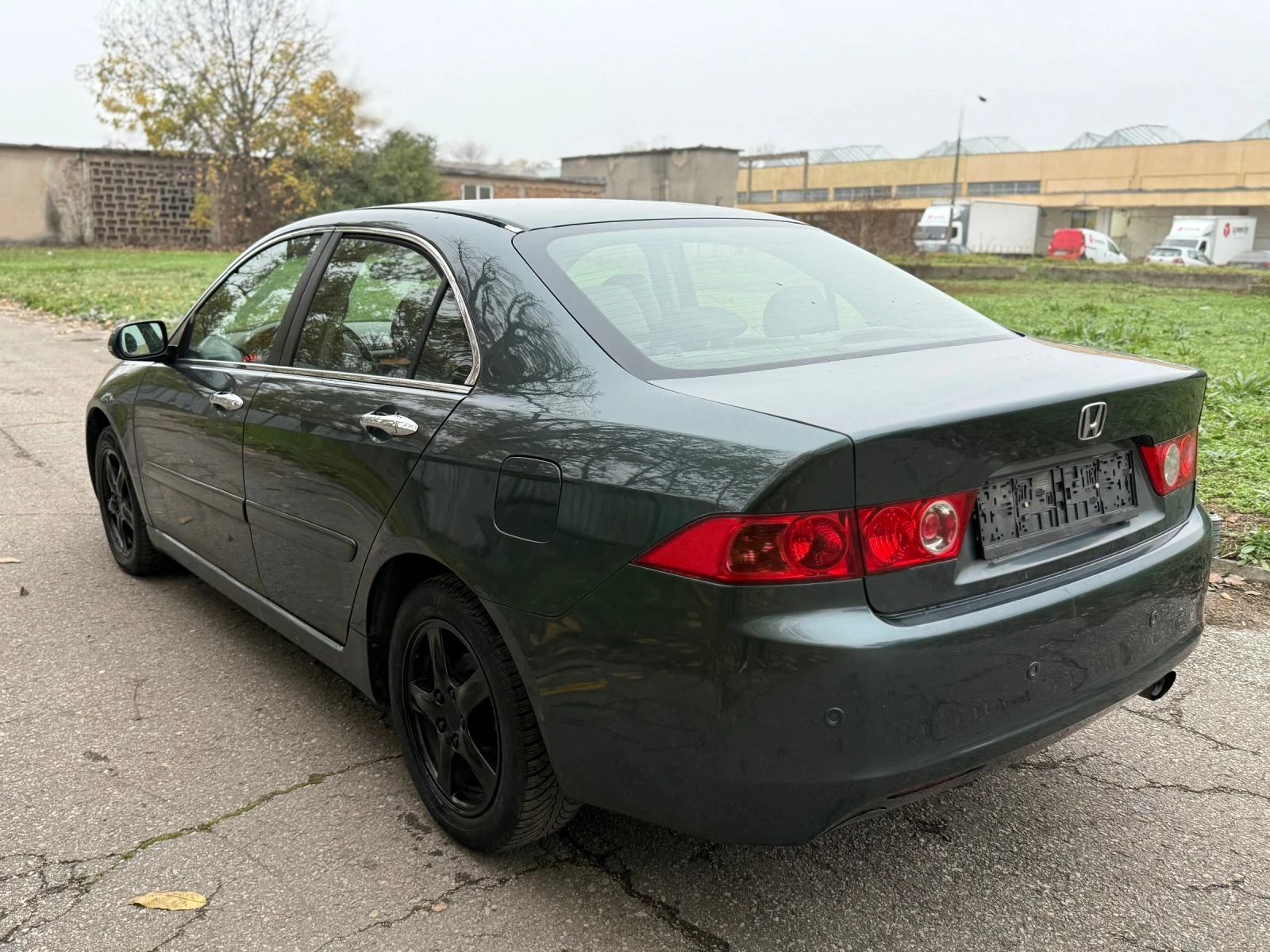 Honda Accord 2.0i Executive - изображение 4