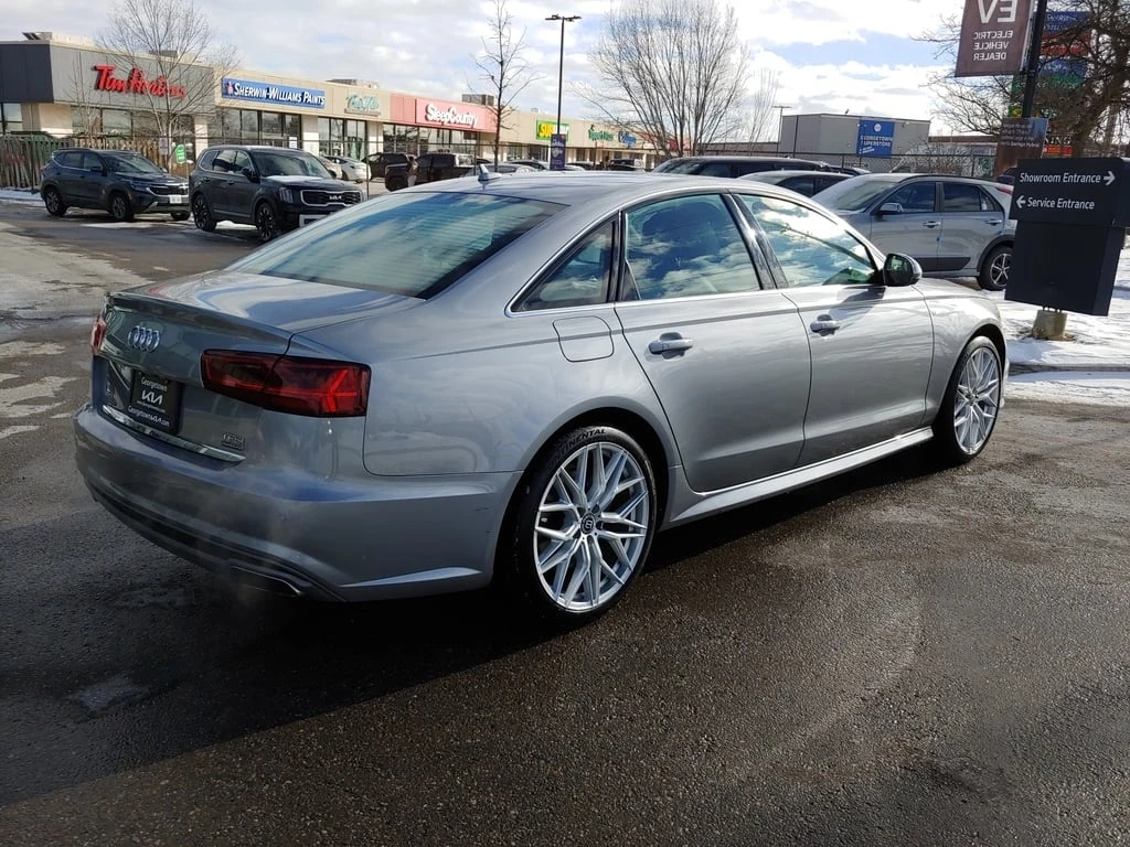 Audi A6 * АВТО КРЕДИТ* ЦЕНА ДО БГ * СЕРВИЗНА ИСТОРИЯ *  - изображение 9