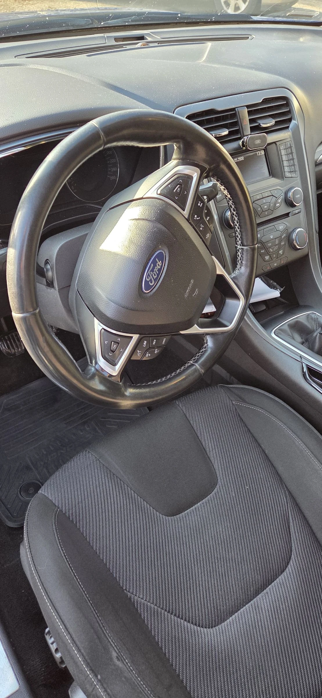 Ford Mondeo  - изображение 7