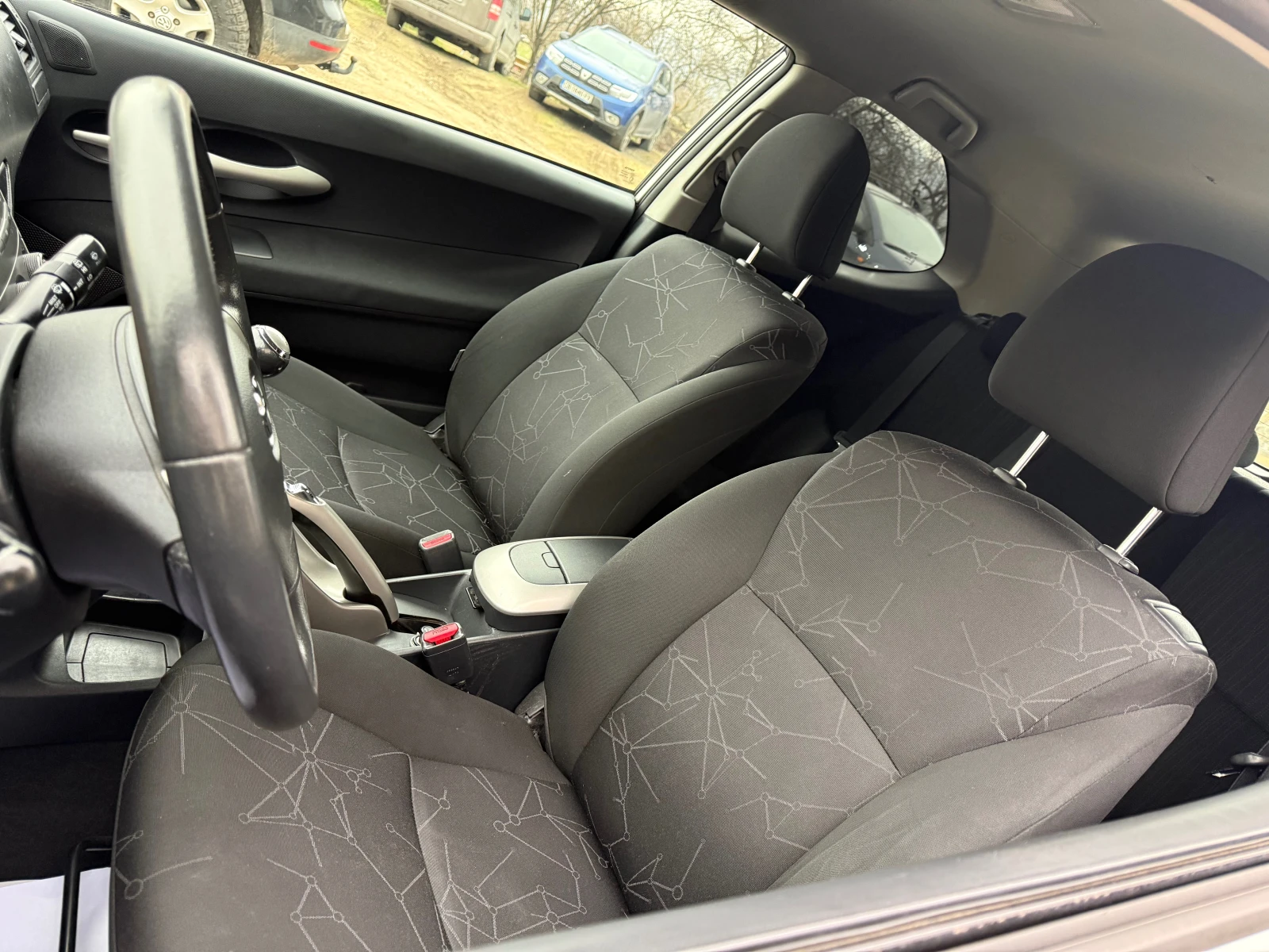 Toyota Auris 1.4D4D | Mobile.bg � ����������� 15