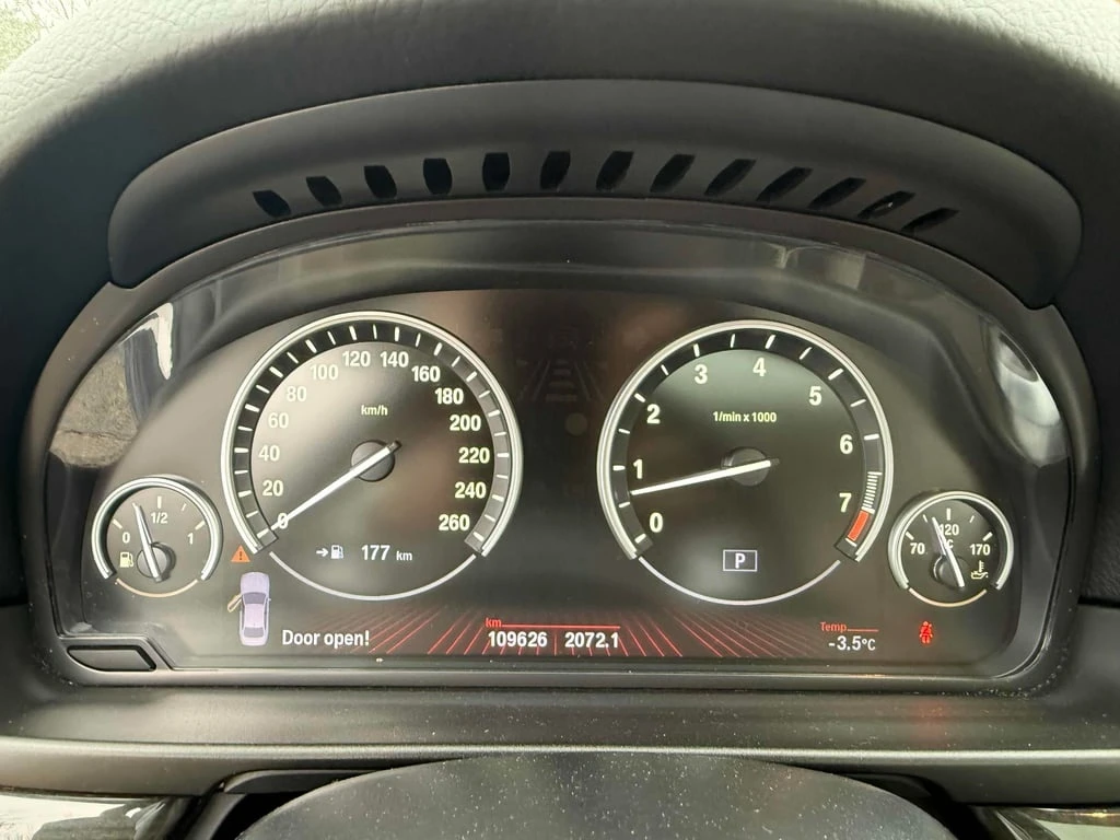 BMW 535 XDRIVE * 8ZF * ПОДГРЕВ НА ВСИЧКИ СЕДАЛКИ *  - изображение 8