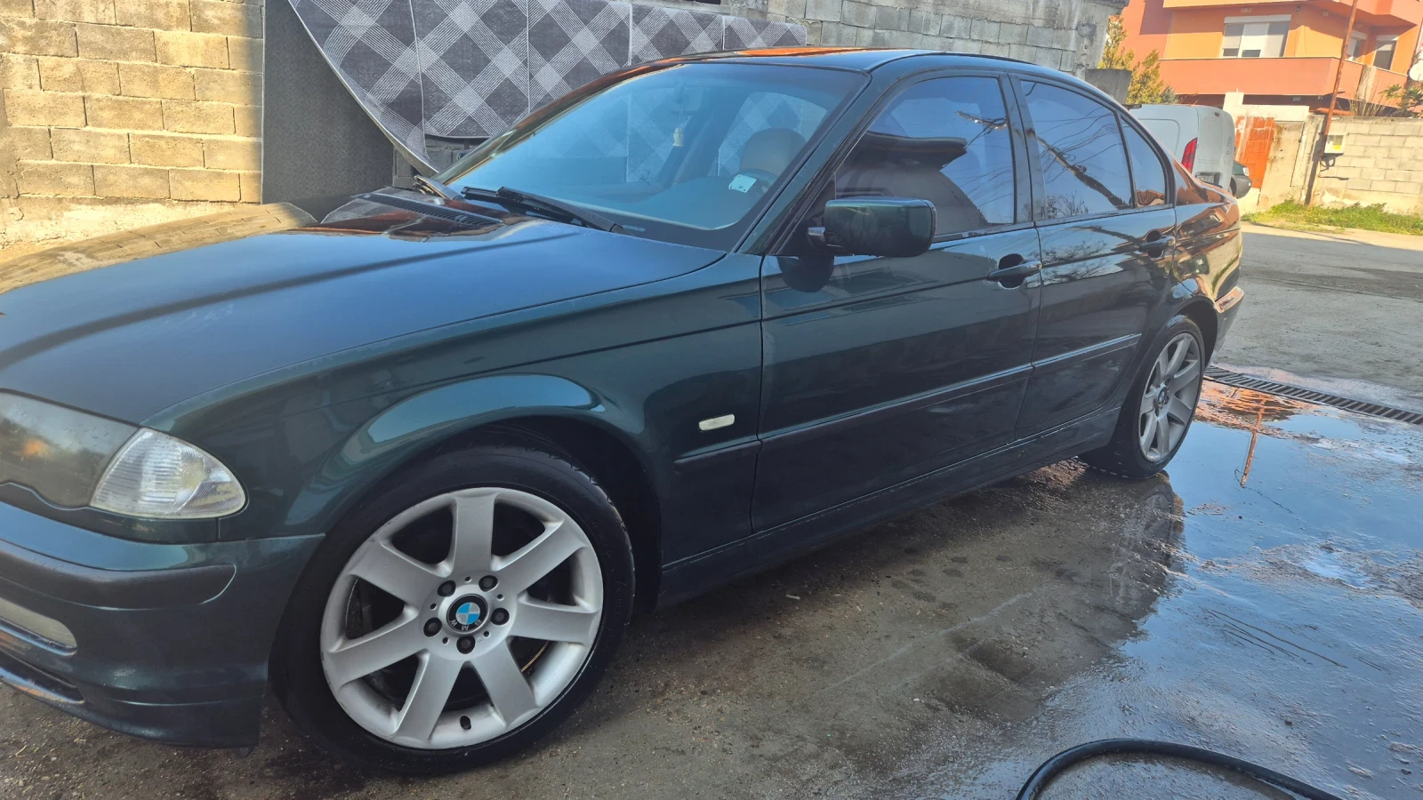 BMW 320, снимка 11 - Автомобили и джипове - 54037625