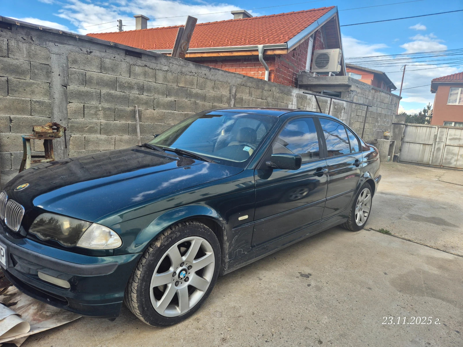 BMW 320, снимка 4 - Автомобили и джипове - 54037625
