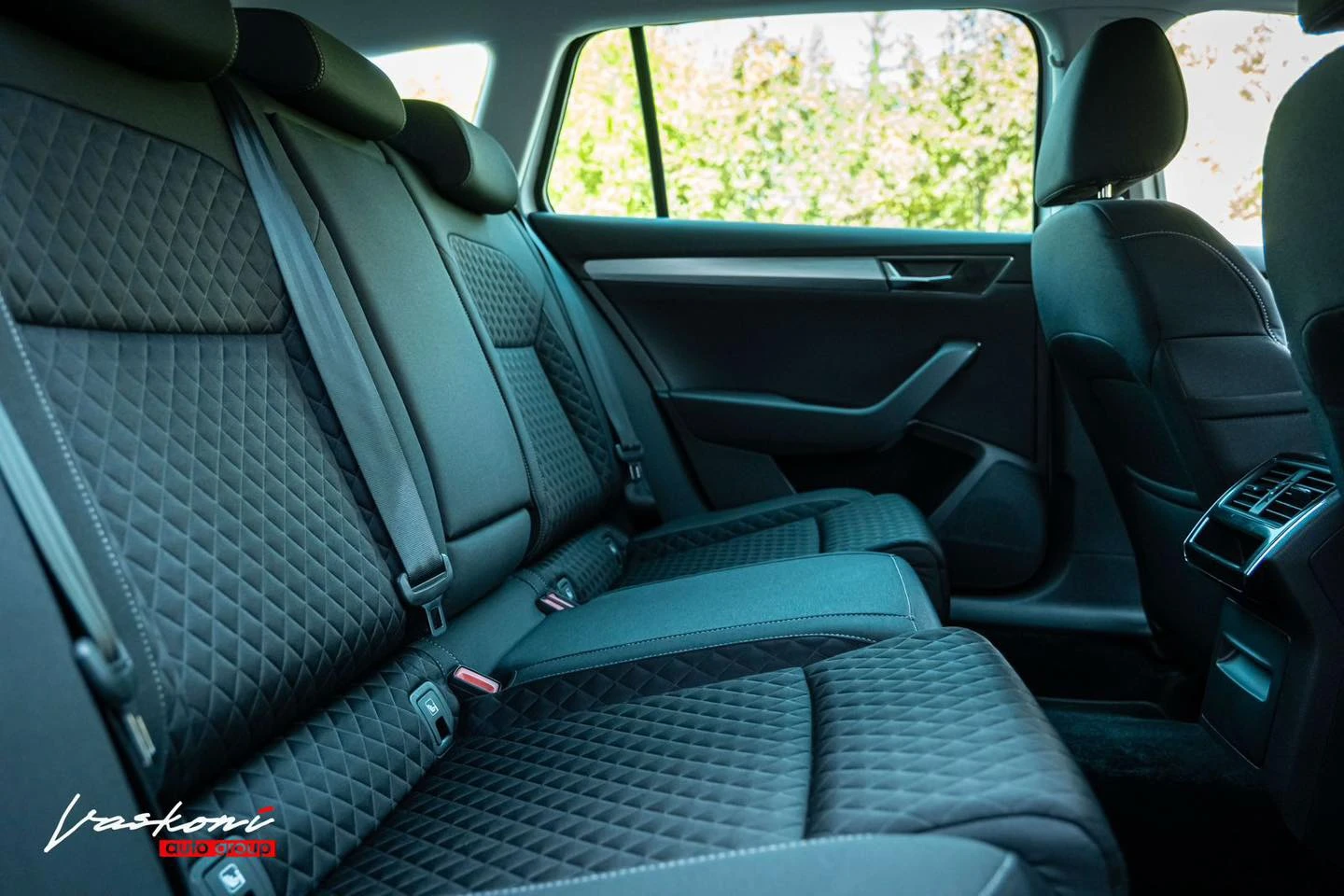 Skoda Superb 2.0 TDI Facelift Navi Virtual | Mobile.bg � ����������� 15