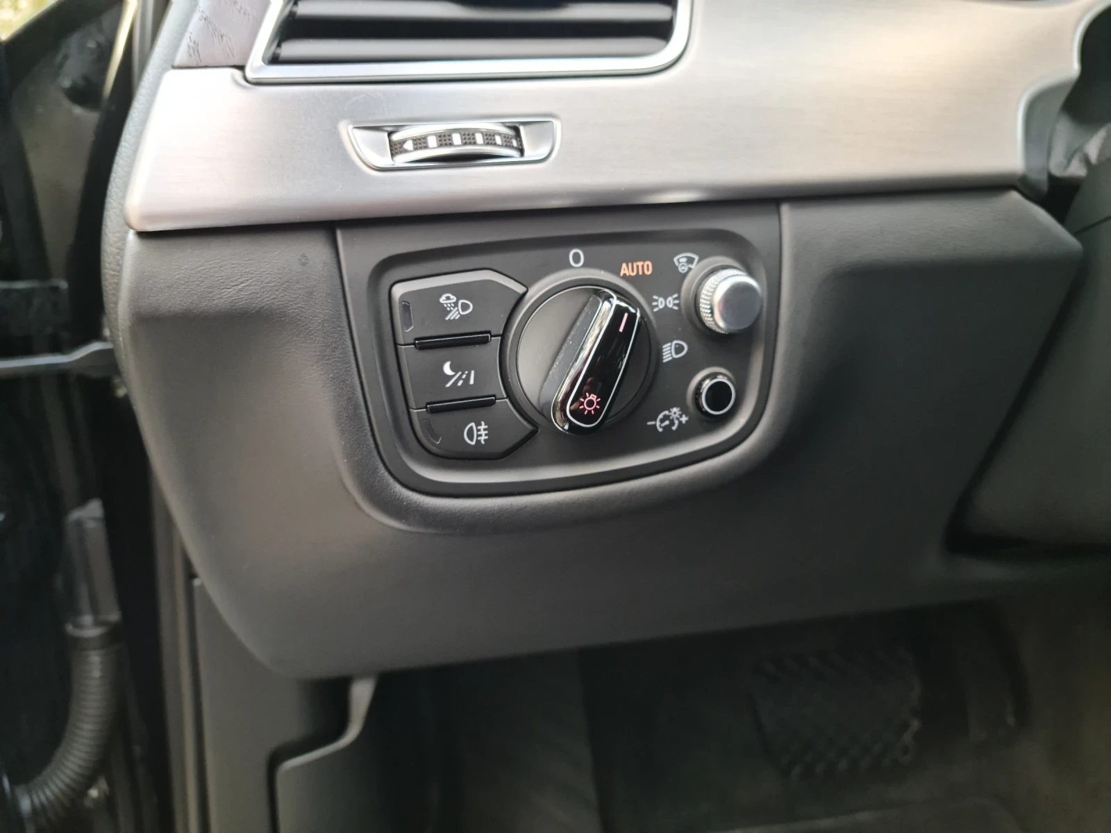 Audi A8 Facelift-3.0tdi, снимка 12 - Автомобили и джипове - 54056535