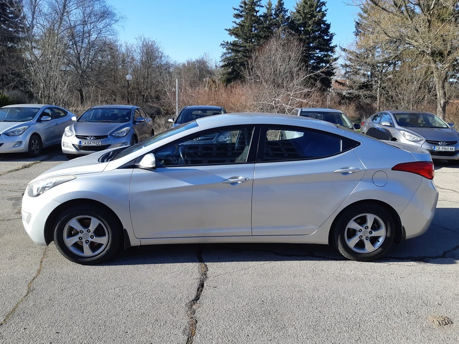 Hyundai Elantra | Mobile.bg � ����������� 4