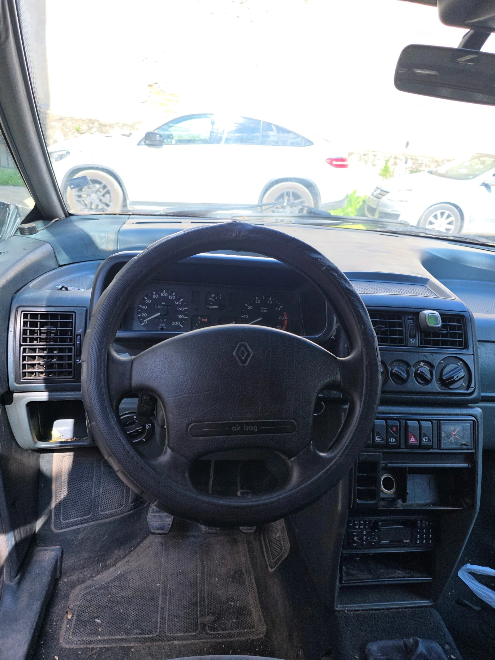 Renault Espace, снимка 8 - Автомобили и джипове - 54160770