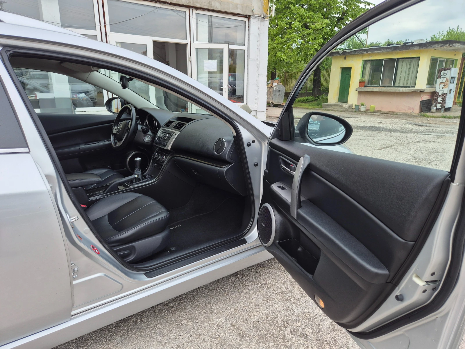 Mazda 6 2.0D 140к.с. ITALY, снимка 12 - Автомобили и джипове - 54258809