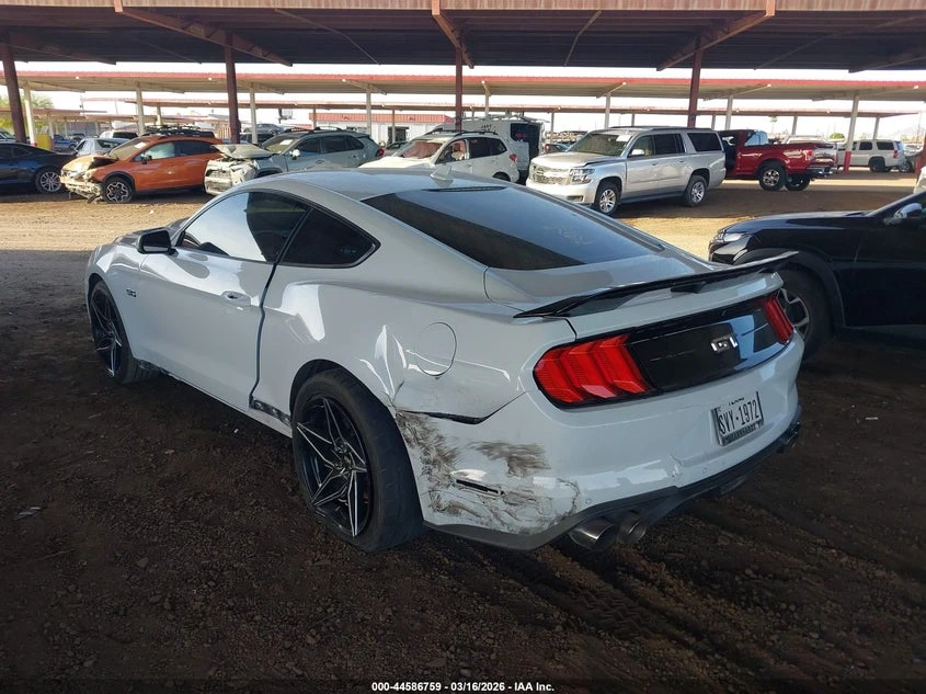 Ford Mustang 5.0l Gt Premium Fastback* КРАЙНА ЦЕНА ДО БГ* , снимка 3 - Автомобили и джипове - 54353068