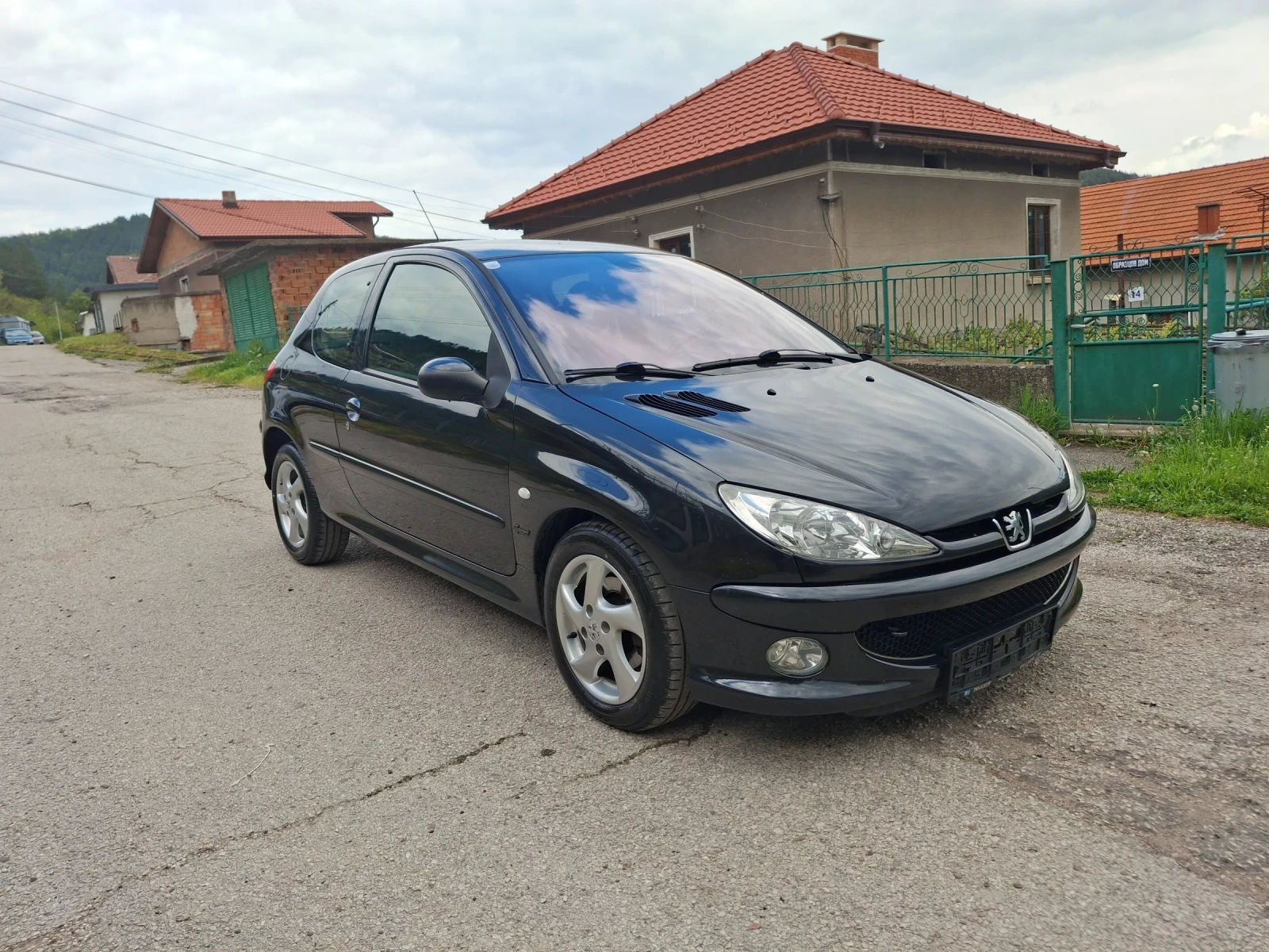 Peugeot 206 2.0hdi.klim, снимка 5 - Автомобили и джипове - 54383336